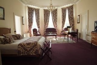 Imagen de la habitación del Hotel Chateau De La Motte Fénelon. Foto 3