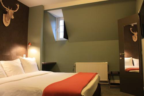 Imagen de la habitación del Hotel Chateau De La Poste. Foto 3