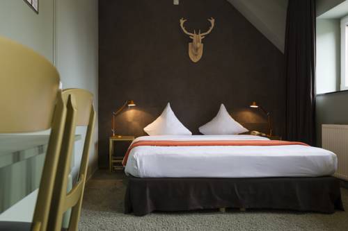 Imagen de la habitación del Hotel Chateau De La Poste. Foto 10