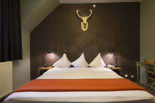 Imagen de la habitación del Hotel Chateau De La Poste. Foto 11