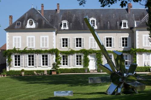 Imagen general del Hotel Chateau De La Resle - Designs. Foto 1