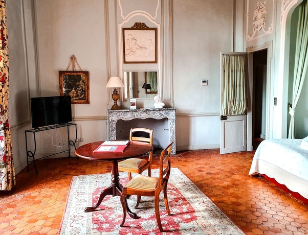 Imagen de la habitación del Hotel Chateau De Roussan. Foto 8