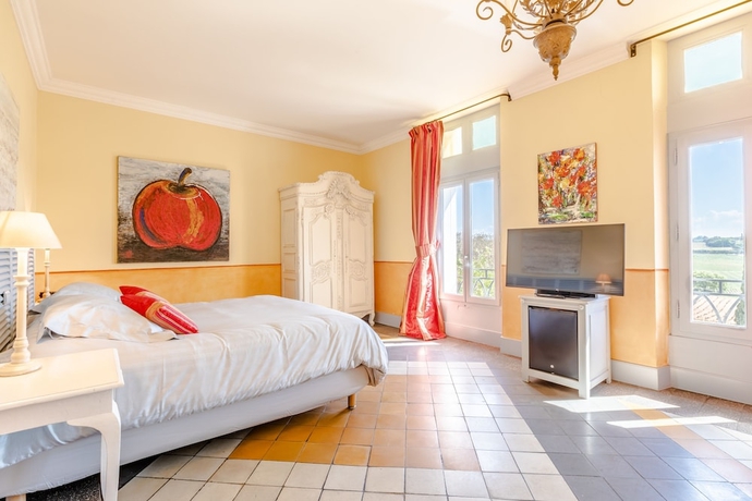 Imagen de la habitación del Hotel Chateau Des Fines Roches. Foto 10