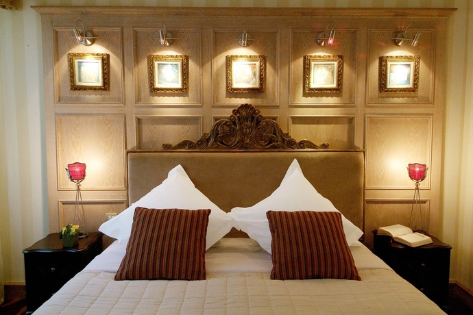 Imagen de la habitación del Hotel Chateau Des Fleurs. Foto 4