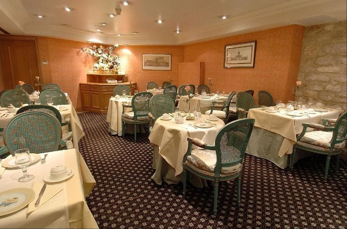 Imagen del bar/restaurante del Hotel Chateau Des Fleurs. Foto 3