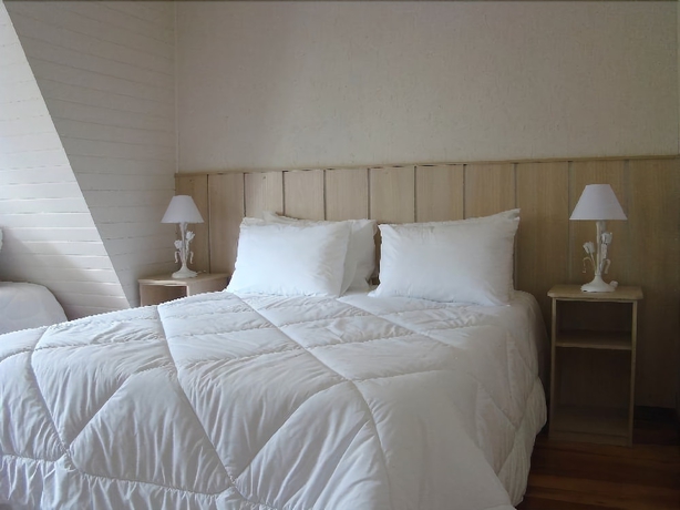 Imagen de la habitación del Hotel Chateau Do Luar. Foto 2