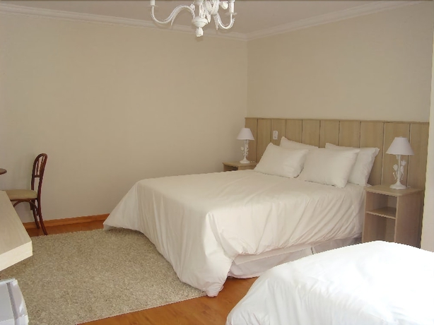 Imagen de la habitación del Hotel Chateau Do Luar. Foto 3