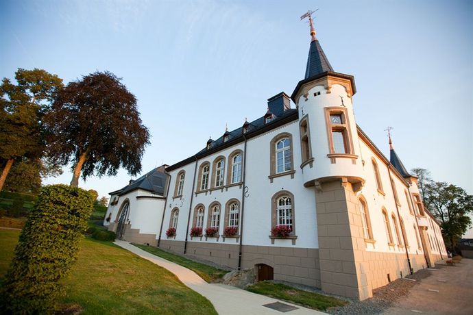 Imagen de los exteriores del Hotel Chateau D'urspelt. Foto 11