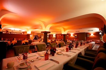 Imagen de los exteriores del Hotel Chateau D'urspelt. Foto 12