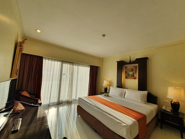 Imagen de la habitación del Hotel Chateau En Ville Pattaya. Foto 3