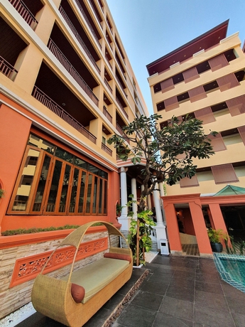 Imagen de los interiores del Hotel Chateau En Ville Pattaya. Foto 11