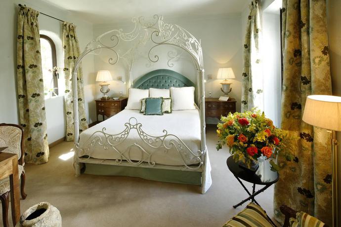 Imagen de la habitación del Hotel Chateau Eza. Foto 6