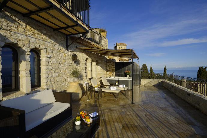 Imagen de los exteriores del Hotel Chateau Eza. Foto 8