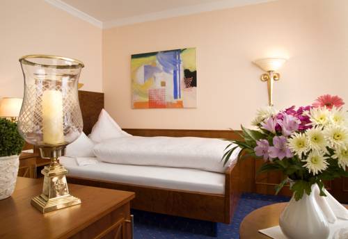 Imagen de la habitación del Hotel Chateau Fontenay. Foto 3