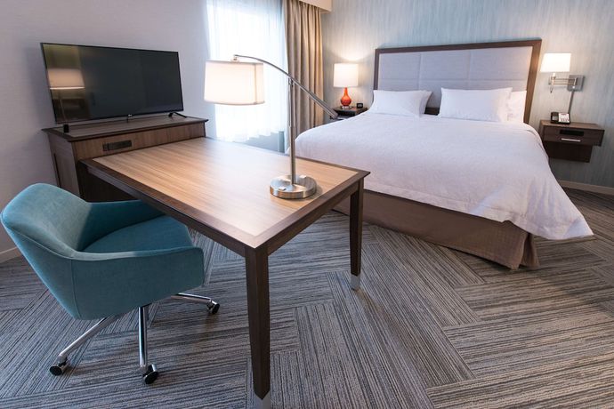 Imagen de la habitación del Hotel Chateau Fredericton, Trademark Collection by Wyndham. Foto 6