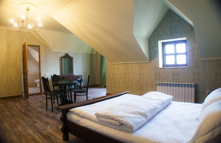 Imagen de la habitación del Hotel Chateau Gabriel. Foto 8