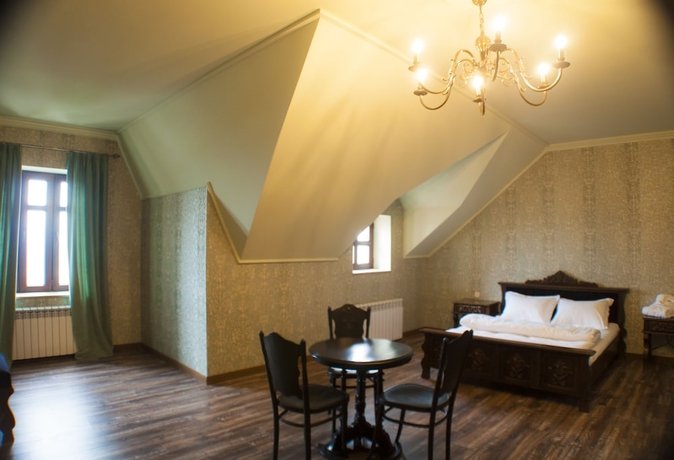 Imagen de la habitación del Hotel Chateau Gabriel. Foto 9