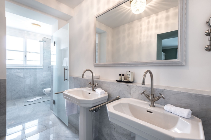 Imagen de la habitación del Hotel Chateau Guetsch. Foto 14