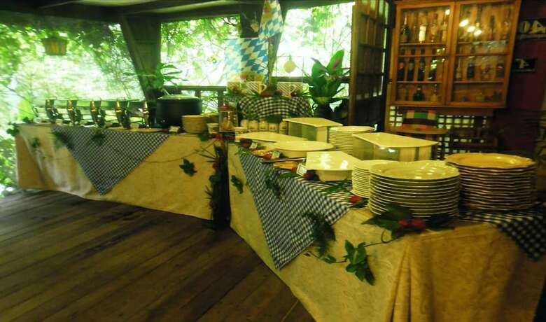 Imagen del bar/restaurante del Hotel Chateau Hestia. Foto 10