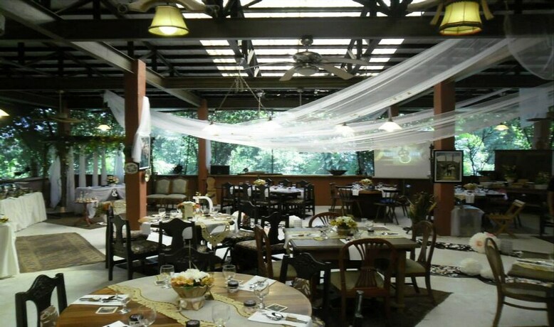 Imagen del bar/restaurante del Hotel Chateau Hestia. Foto 15