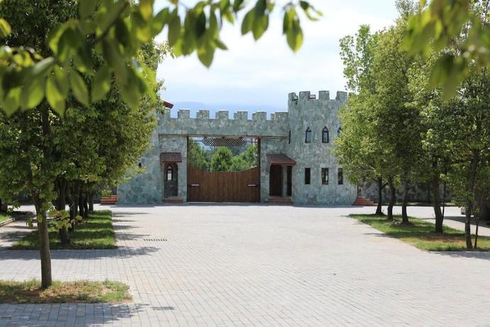 Imagen general del Hotel Chateau Kvirike. Foto 3