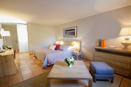 Imagen de la habitación del Hotel Chateau L'Hospitalet. Foto 6