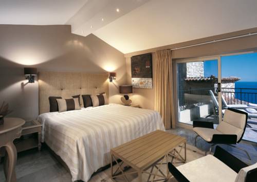 Imagen de la habitación del Hotel Chateau La Chèvre D'or. Foto 16