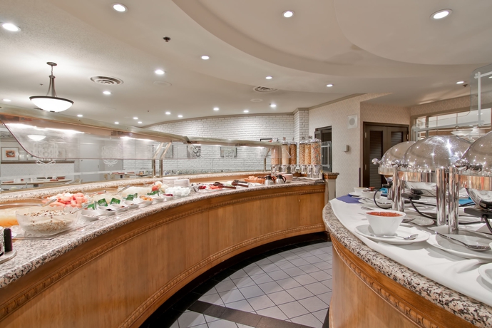 Imagen del bar/restaurante del Hotel Chateau Lacombe. Foto 3