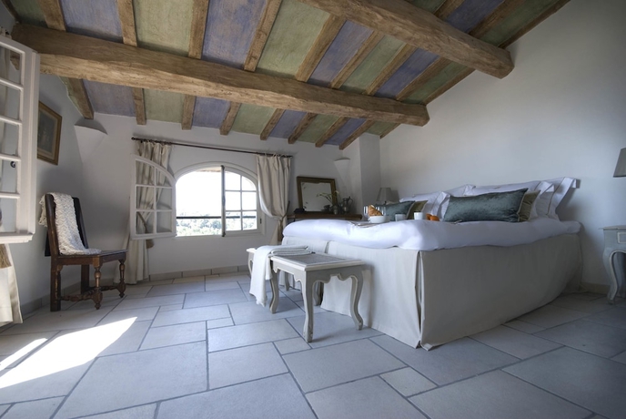 Imagen de la habitación del Hotel Chateau Le Cagnard. Foto 4