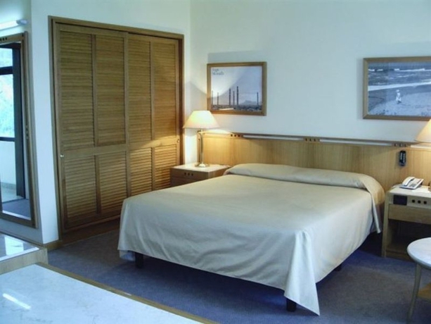 Imagen de la habitación del Hotel Chateau Linza Resort. Foto 4