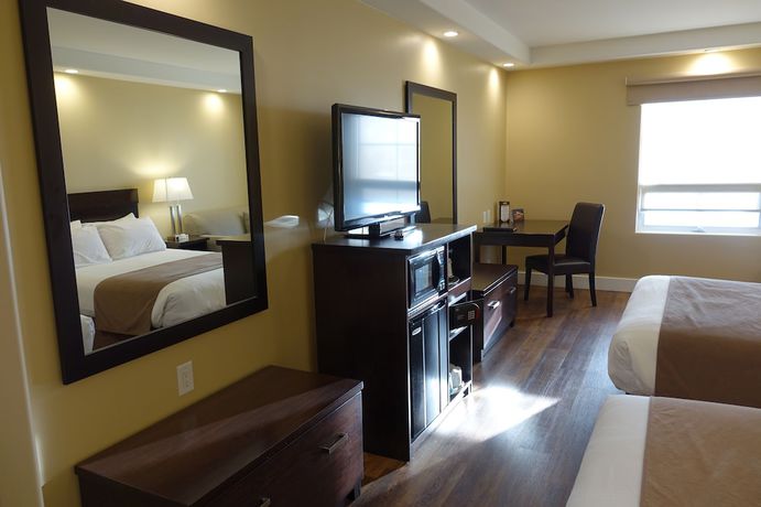 Imagen de la habitación del Hotel Chateau Louis and Conference Centre. Foto 7