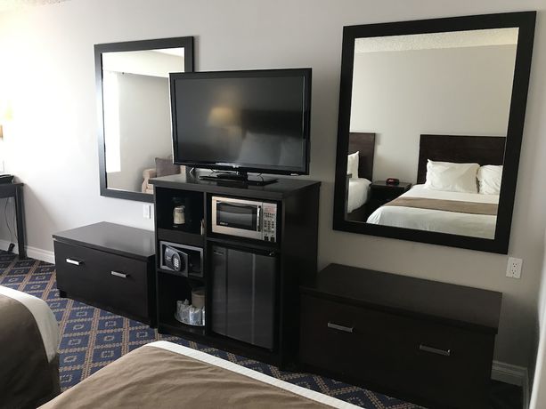 Imagen de la habitación del Hotel Chateau Louis and Conference Centre. Foto 9