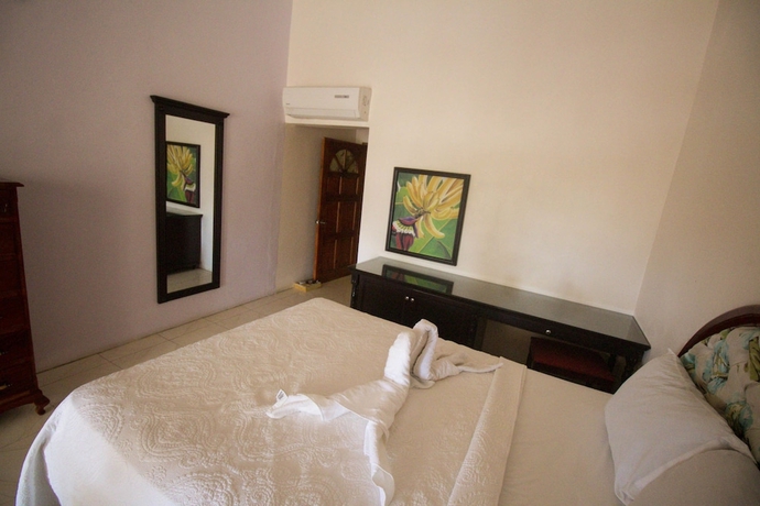 Imagen de la habitación del Hotel Chateau Margarite. Foto 15
