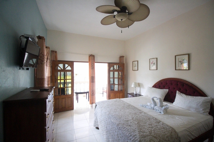 Imagen de la habitación del Hotel Chateau Margarite. Foto 18
