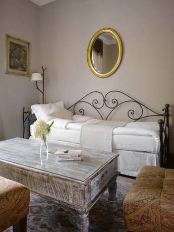 Imagen de la habitación del Hotel Chateau Mcely. Foto 12