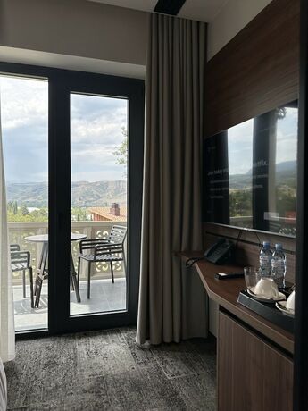 Imagen de la habitación del Hotel Chateau MephisKalaki. Foto 12