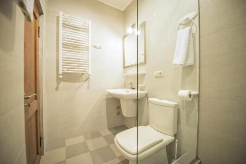 Imagen de la habitación del Hotel Chateau Mere. Foto 7