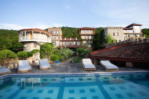 Imagen general del Hotel Chateau Mere. Foto 2