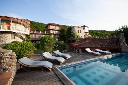 Imagen general del Hotel Chateau Mere. Foto 3