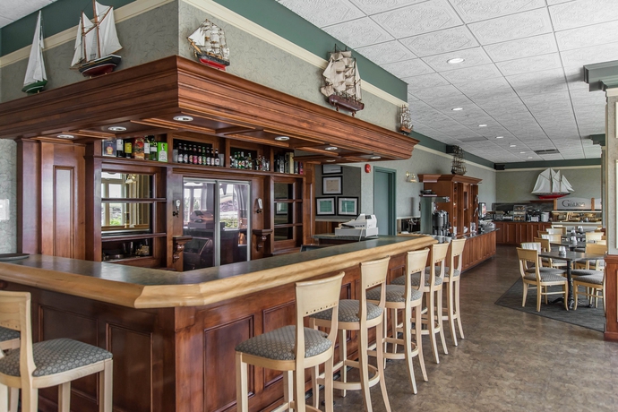 Imagen del bar/restaurante del Hotel Chateau Moncton Trademark Collection By Wyndham. Foto 2