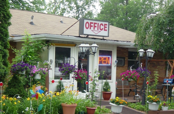 Imagen general del Hotel Chateau Motor Lodge. Foto 3