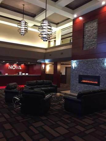Imagen general del Hotel Chateau Nova Peace River. Foto 1
