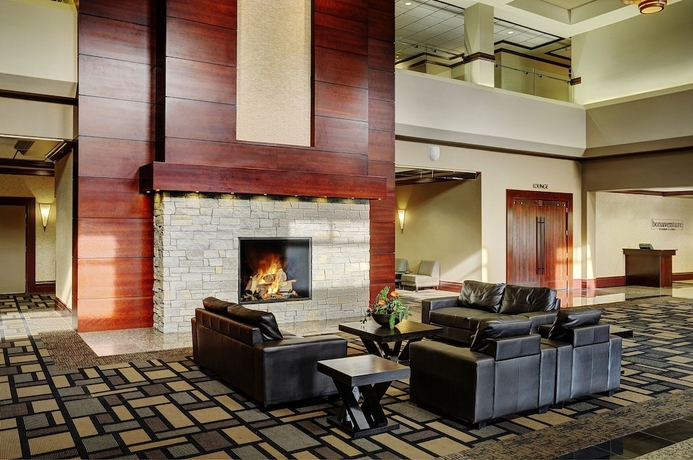 Imagen de los interiores del Hotel Chateau Nova Yellowhead. Foto 17