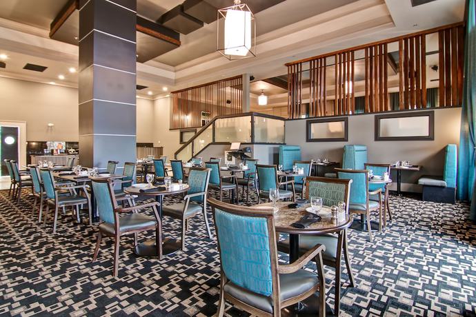 Imagen del bar/restaurante del Hotel Chateau Nova Yellowknife. Foto 4