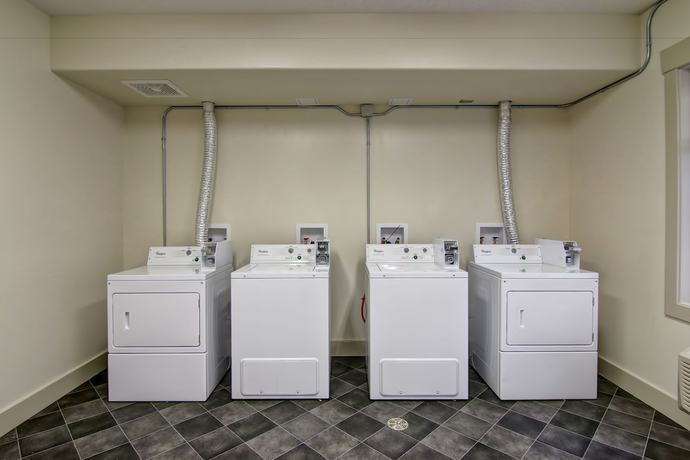 Imagen de los interiores del Hotel Chateau Nova Yellowknife. Foto 16