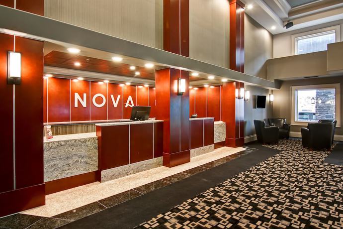 Imagen de los interiores del Hotel Chateau Nova Yellowknife. Foto 17