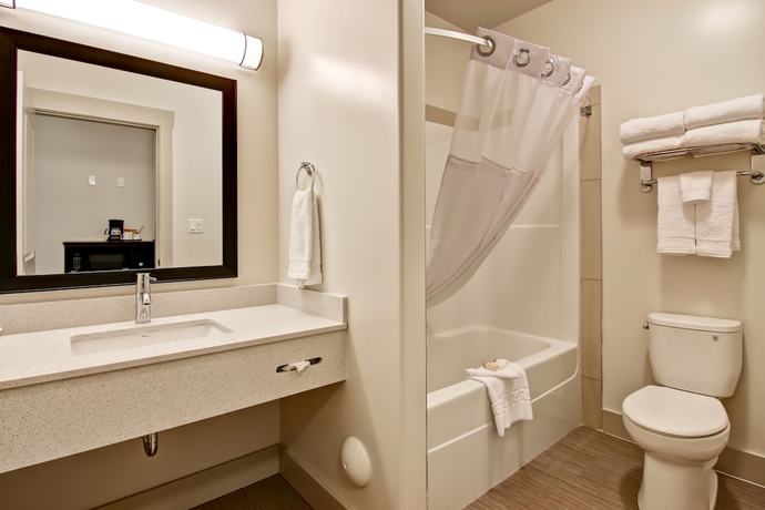 Imagen de la habitación del Hotel Chateau Nova Yellowknife. Foto 12