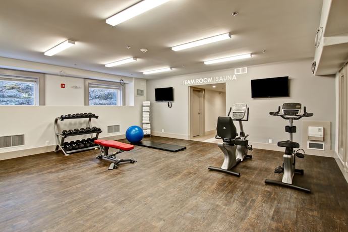 Imagen de los interiores del Hotel Chateau Nova Yellowknife. Foto 19