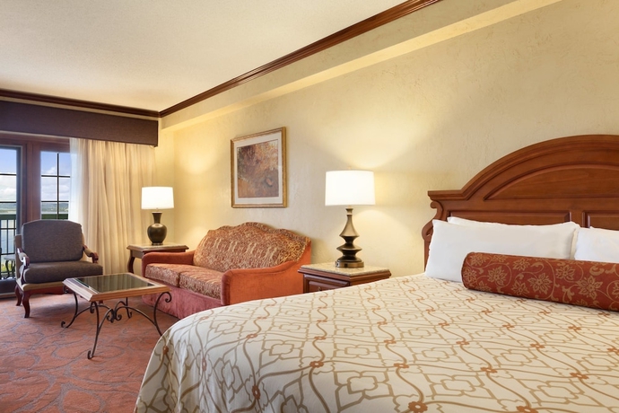 Imagen de la habitación del Hotel Chateau On The Lake Resort Spa and Convention Center. Foto 2