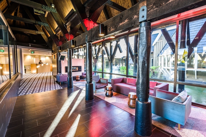 Imagen del bar/restaurante del Hotel Chateau On The Park - Christchurch, A Doubletree By Hilton. Foto 2